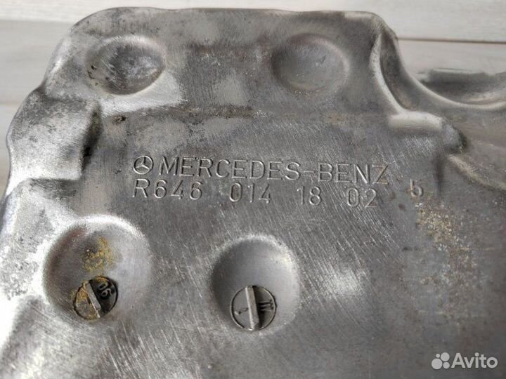 Масляный поддон Mercedes-Benz C-Class W203 OM646