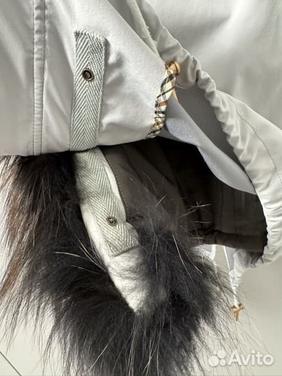 Пуховик женский