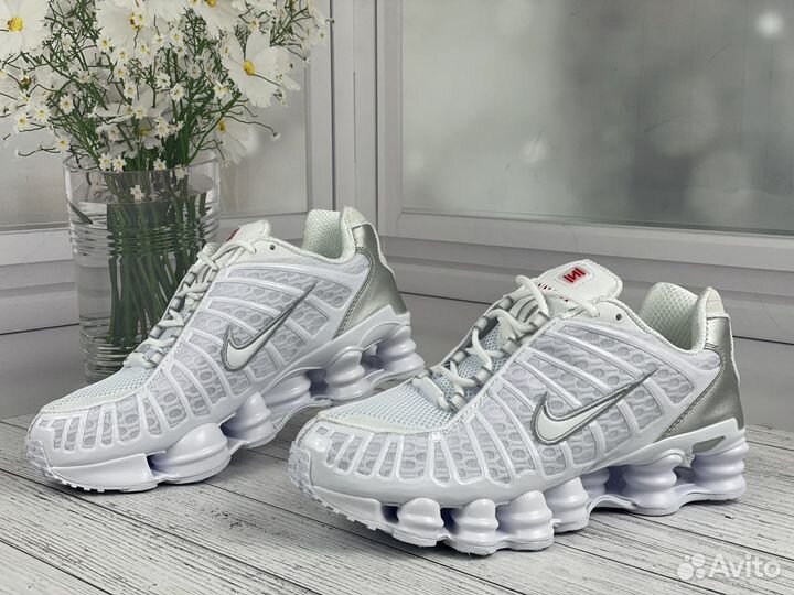 Кроссовки nike shox