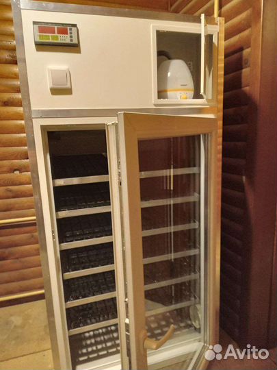 Автоматический инкубатор