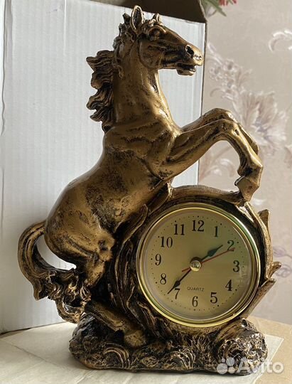 Часы разные