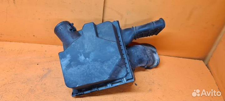 Корпус воздушного фильтра Cadillac Srx 3.6 2012