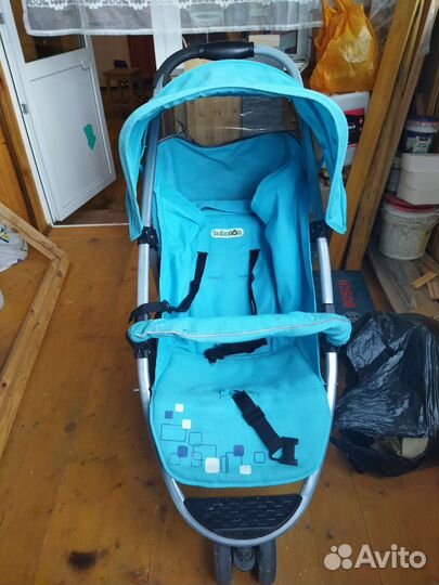 Прогулочная коляска