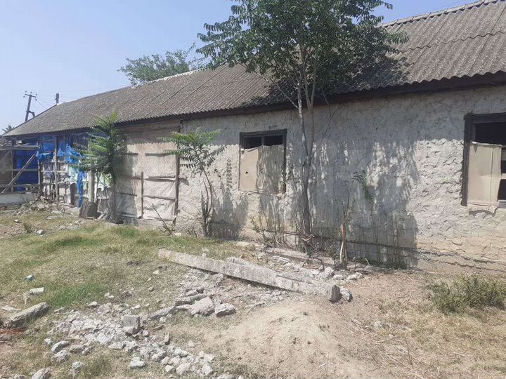 Дом 10 м² на участке 20 сот.