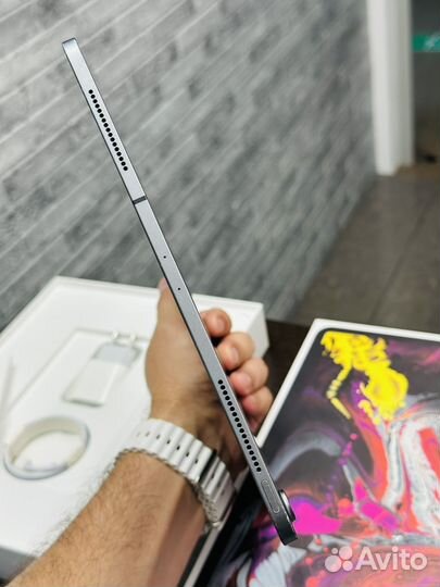 Хороший iPad Pro 12.9 (2018) 256gb Sim LTE Ориг