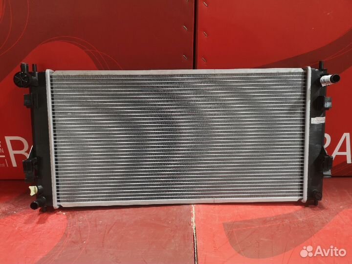 Радиатор двс Nissan Leaf ZE0 EM61