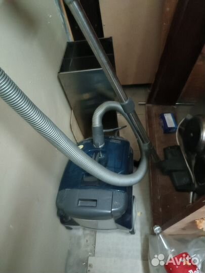 Пылесос моющий Tomas