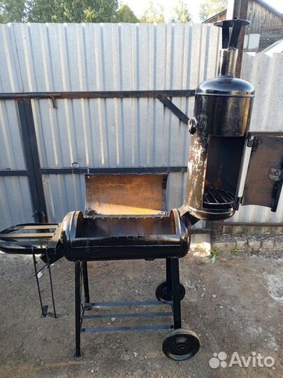 Мангал-коптильня из газового баллона