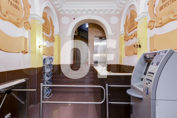 Продам здание, 833 м²