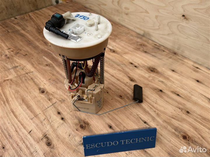 Бензонасос Suzuki Escudo TDA4W J24B 2011