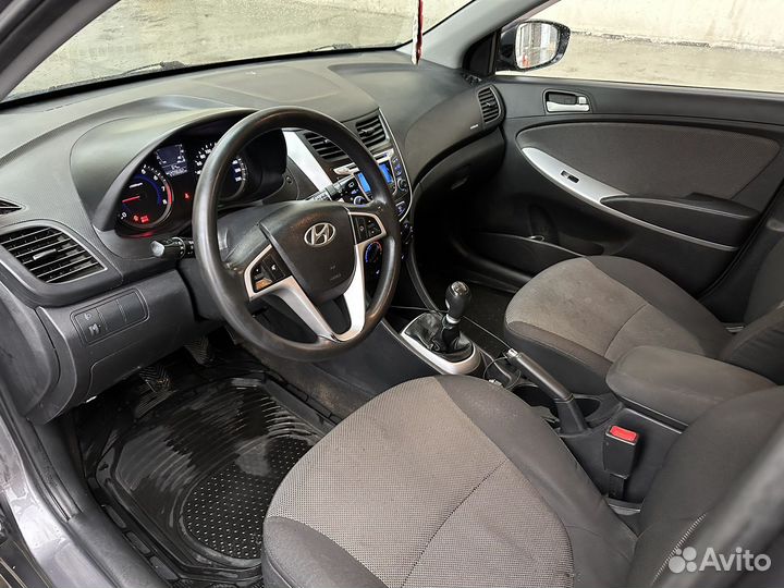 Hyundai Solaris 1.6 МТ, 2011, 206 000 км