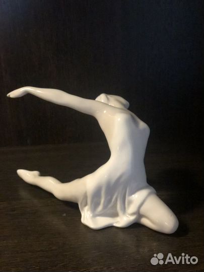 Фарфоровая статуэтка балерина лфз