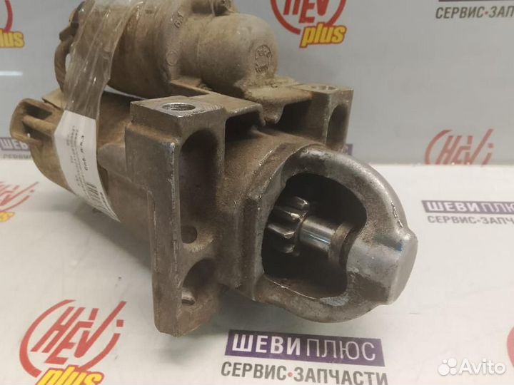 Стартер Cadillac Escalade