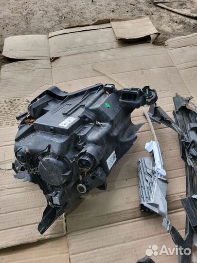 Kia Rio Фара передняя 4