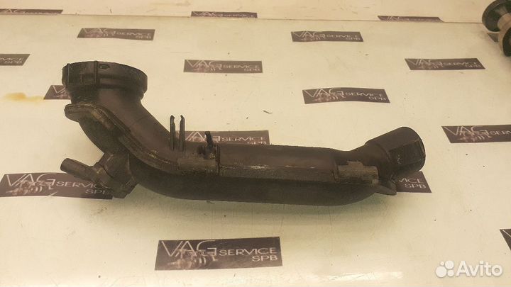 Патрубок интеркулера VAG VW 1.2 CBZ