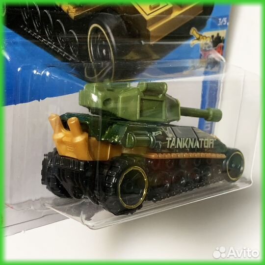 Hot Wheels tanknator