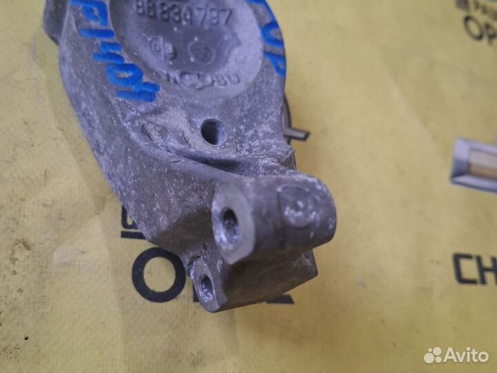 Кронштейн насоса гур F14D4 Chevrolet Aveo T250