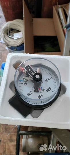 Манометр электроконтактный тм 510Р.05(0-0,1мПа)