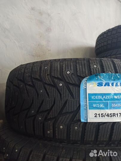 Sailun Ice Blazer WST3 215/45 R17