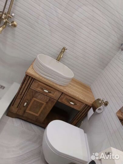 Комод для ванной комнаты из ясеня