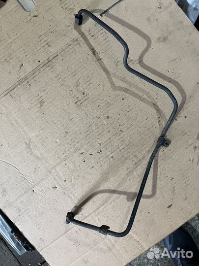 Volkswagen пассат Б3 трубка масла на турбину