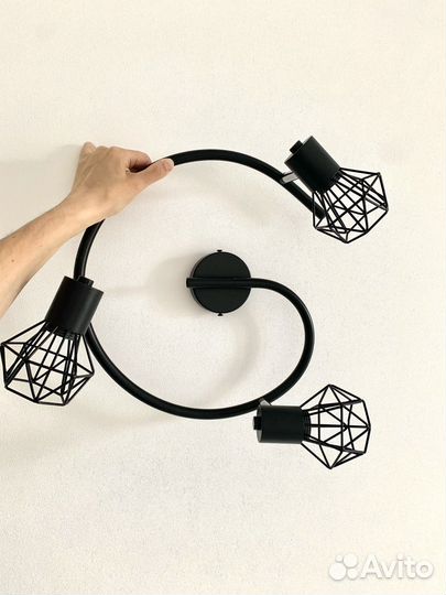 Светильник накладной