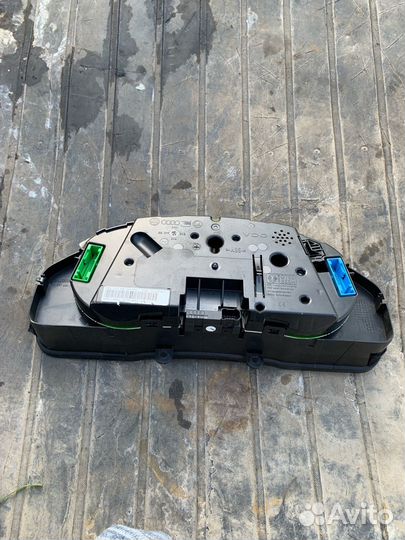 Щиток приборов Audi A4 B5