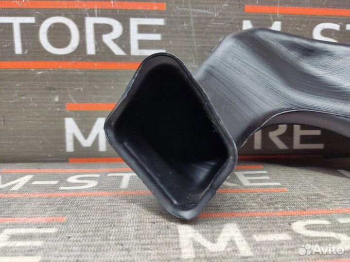 Воздуховод печки задний правый Bmw 5-Series E60