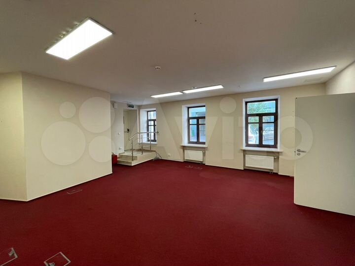 Презентабельный особняк класса А, 514 м²