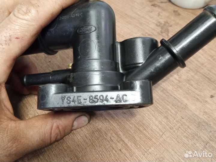 Корпус термостата ford focus 1