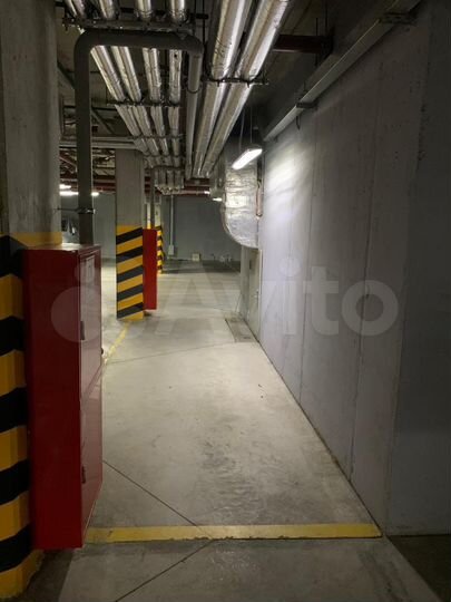 Машиноместо, 13 м²