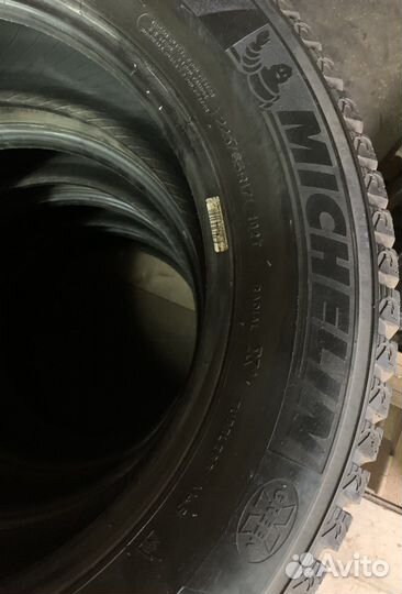 Michelin Latitude X-Ice North 225/65 R17