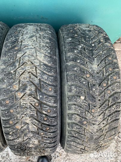 Nokian Tyres Hakkapeliitta 8 185/65 R15 92T