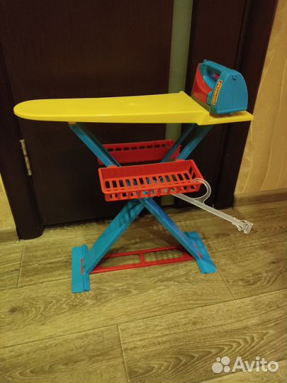 Бизиборд, корзина для игрушек