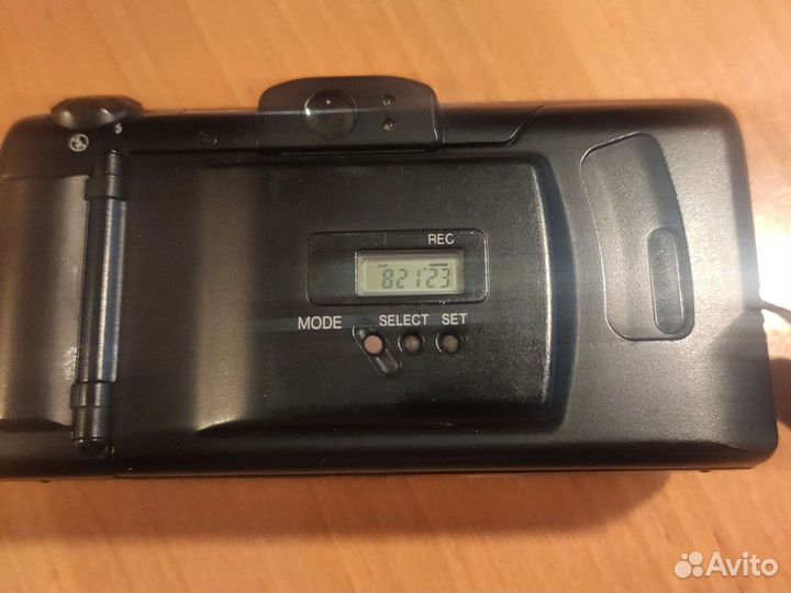 Плёночный фотоаппарат Canon Prima zoom85N