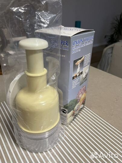 Измельчитель для овощей,новый