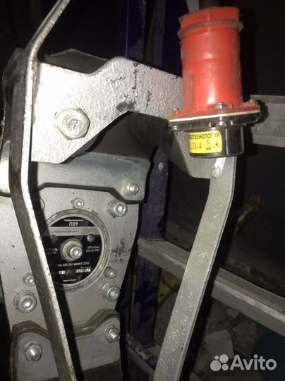 Шпалоподбойка эшп9