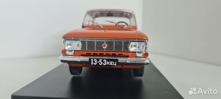 Легендарные советские автомобили 1/24 Москвич 412