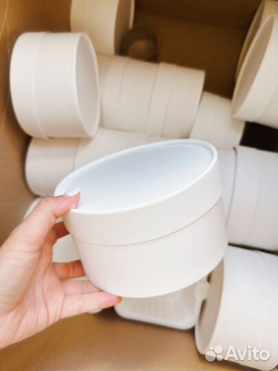 Круглая коробка 