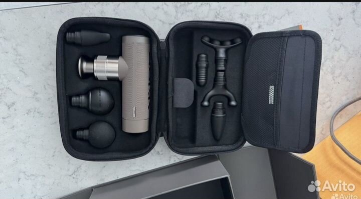 Перкуссионный массажер Bork