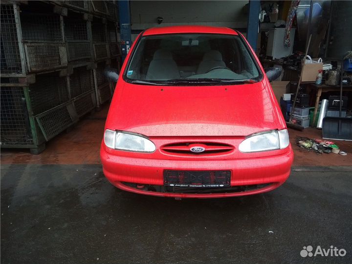 Разбор на запчасти Ford Galaxy 1995-2000