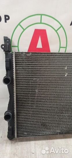 Радиатор охлаждения двигателя Nissan Qashqai J10E