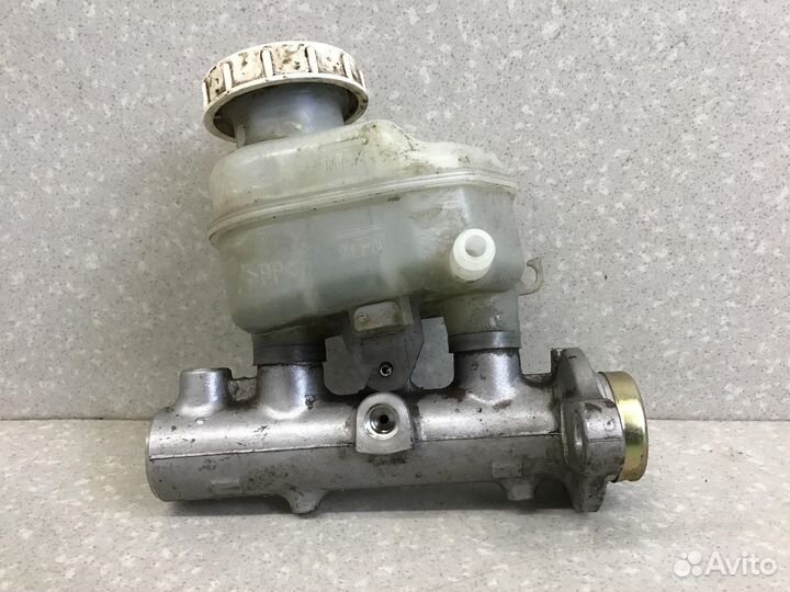 Цилиндр тормозной главный Mitsubishi Lancer (CS Cl