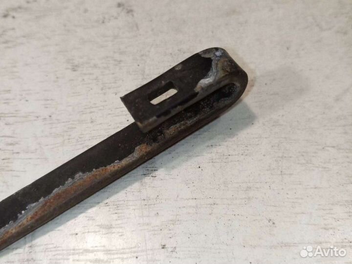 Поводок стеклоочистителя задний Opel Vectra A