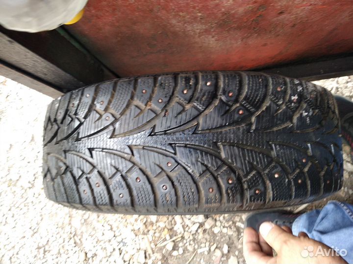 Hankook AH11 195/60 R15