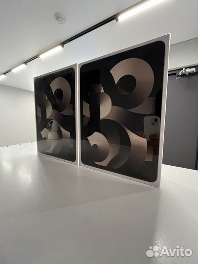 iPad Air 5 2022, 64 гб, Wi-Fi, Starlight новый