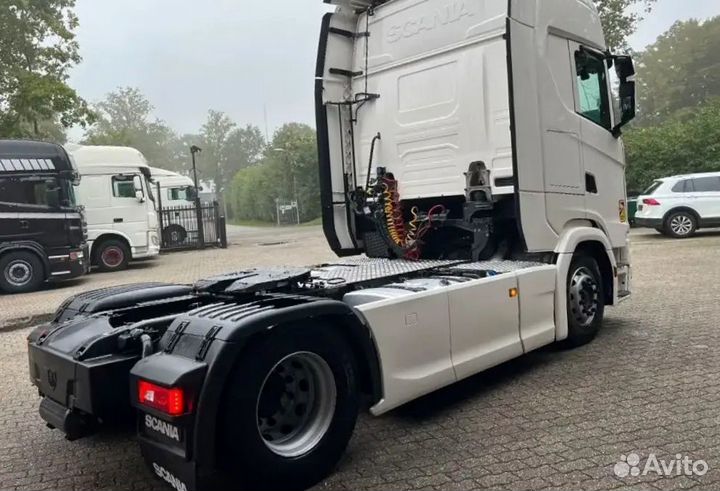 Pазбираем грузовик Scania 6 series с 2016