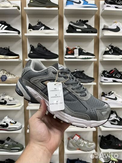 Кроссовки adidas