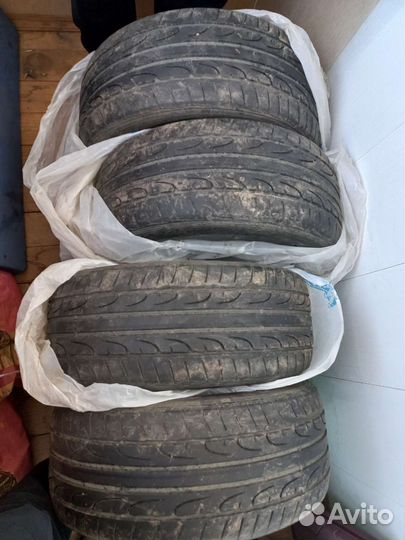 Dunlop SP Sport Maxx 215/45 R16 86E