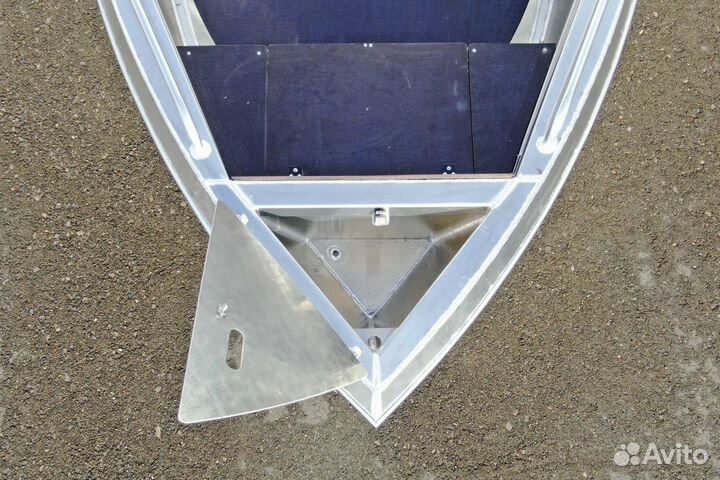 Новая моторная лодка Неман 400Р алюминиевая